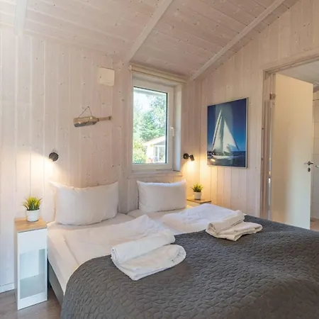 Tatil Evi Strandhaus Freibeuterweg 13 Priwall