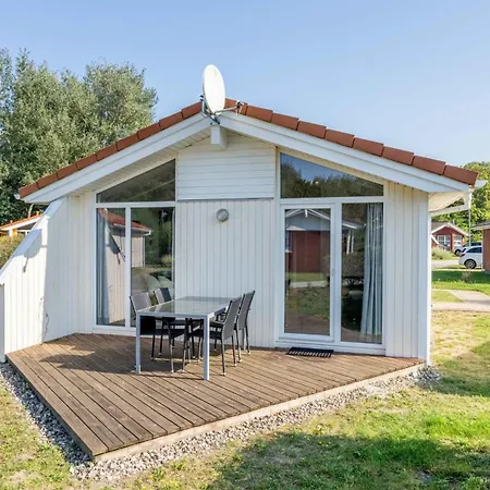 Strandhaus Freibeuterweg 13 Priwall